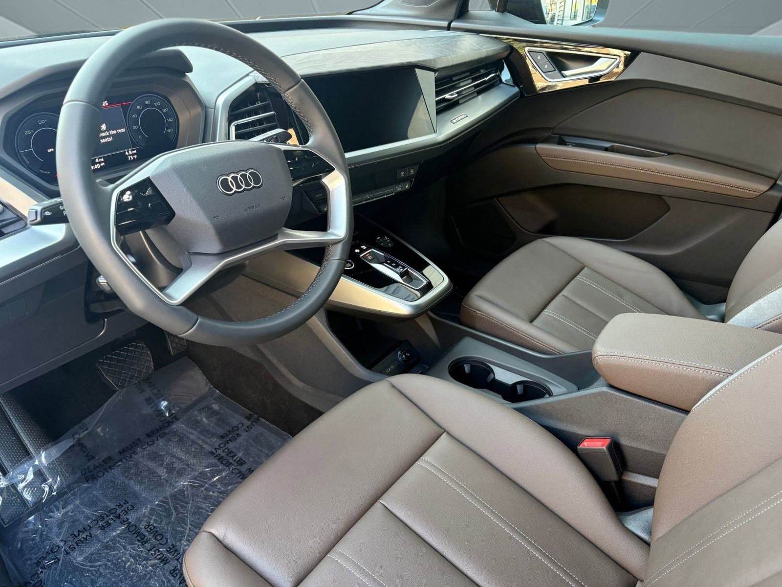 New 2026 Audi Q4 e-tron Premium image 4