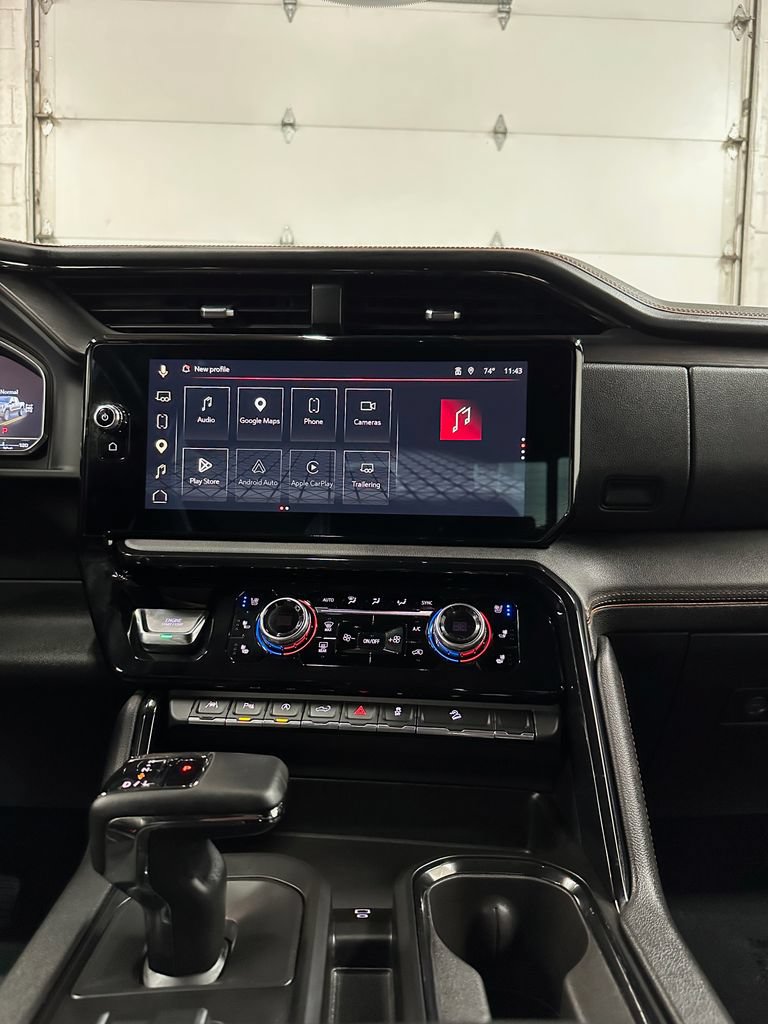 Used 2024 GMC Sierra 1500 AT4 w/ Technology Package AWD/4WD image 25