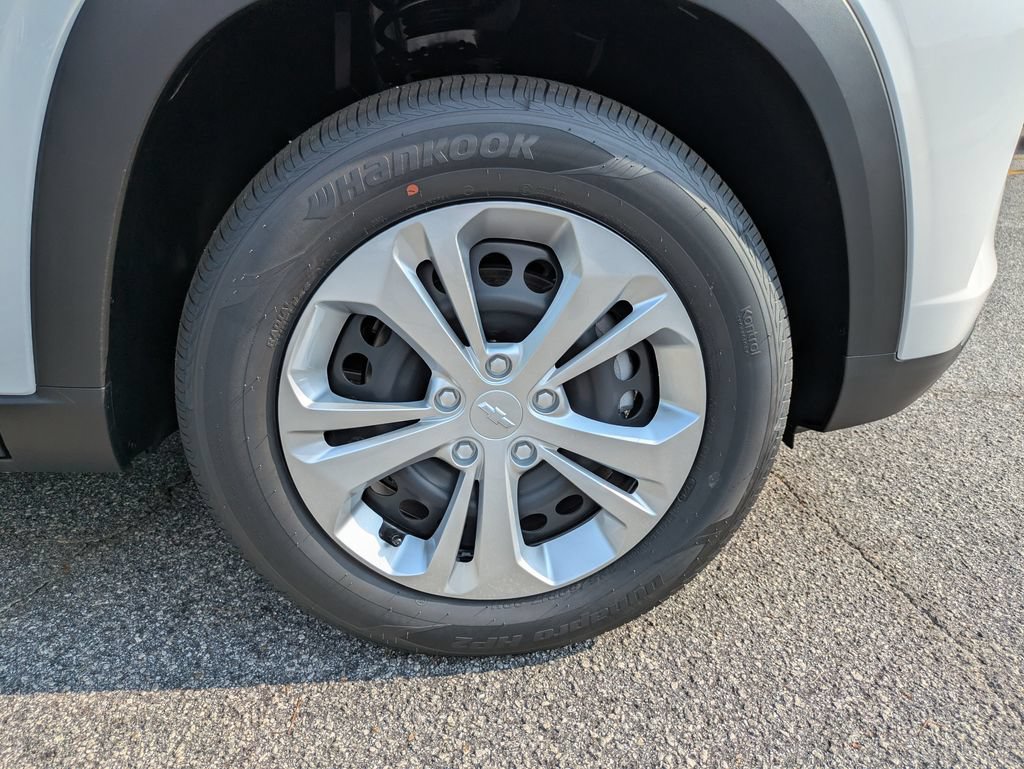 New 2026 Chevrolet Trax LT FWD image 11