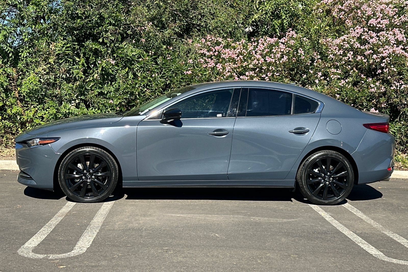 Used 2022 MAZDA MAZDA3 s AWD/4WD image 8