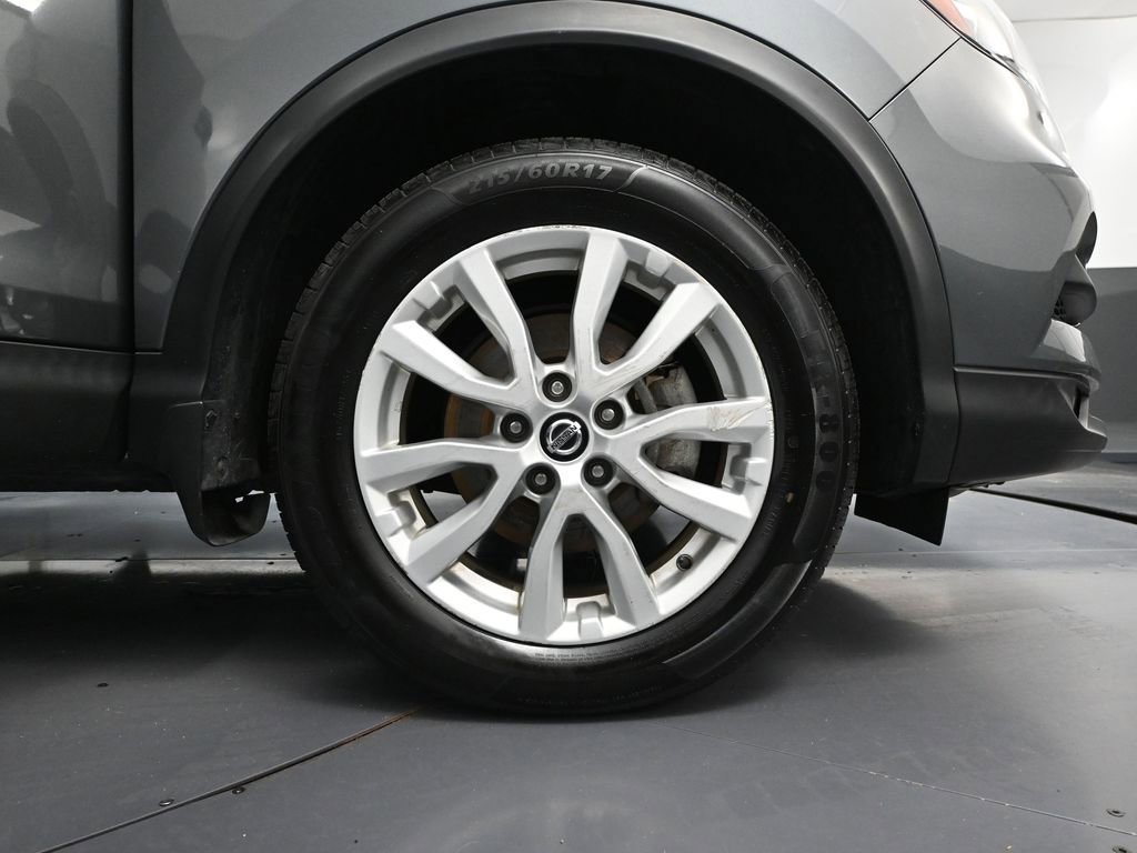 Used 2021 Nissan Rogue Sport SV image 15