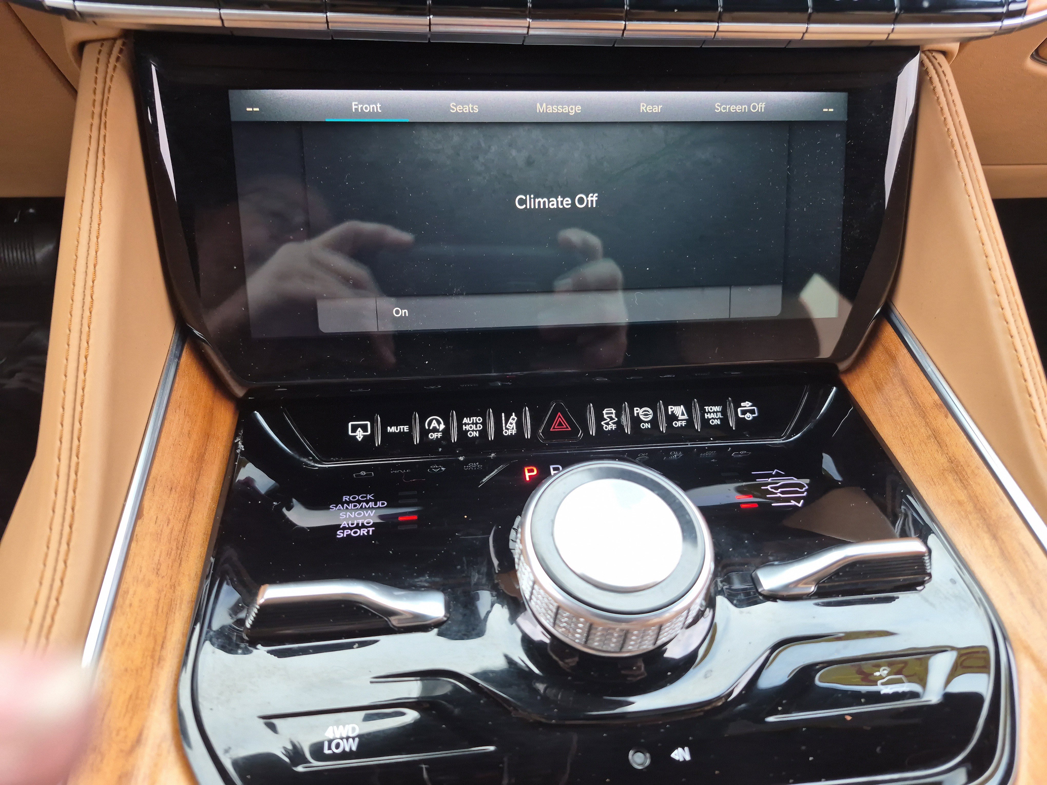 Used 2023 Jeep Grand Wagoneer L Series III image 37