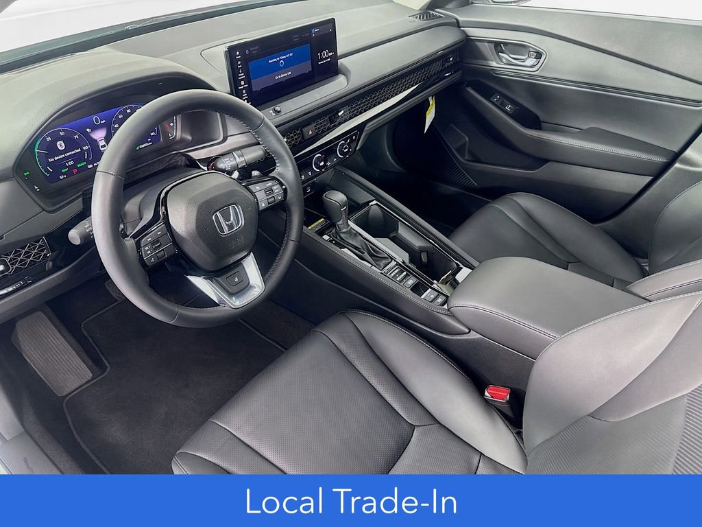 Used 2025 Honda Accord Touring image 12