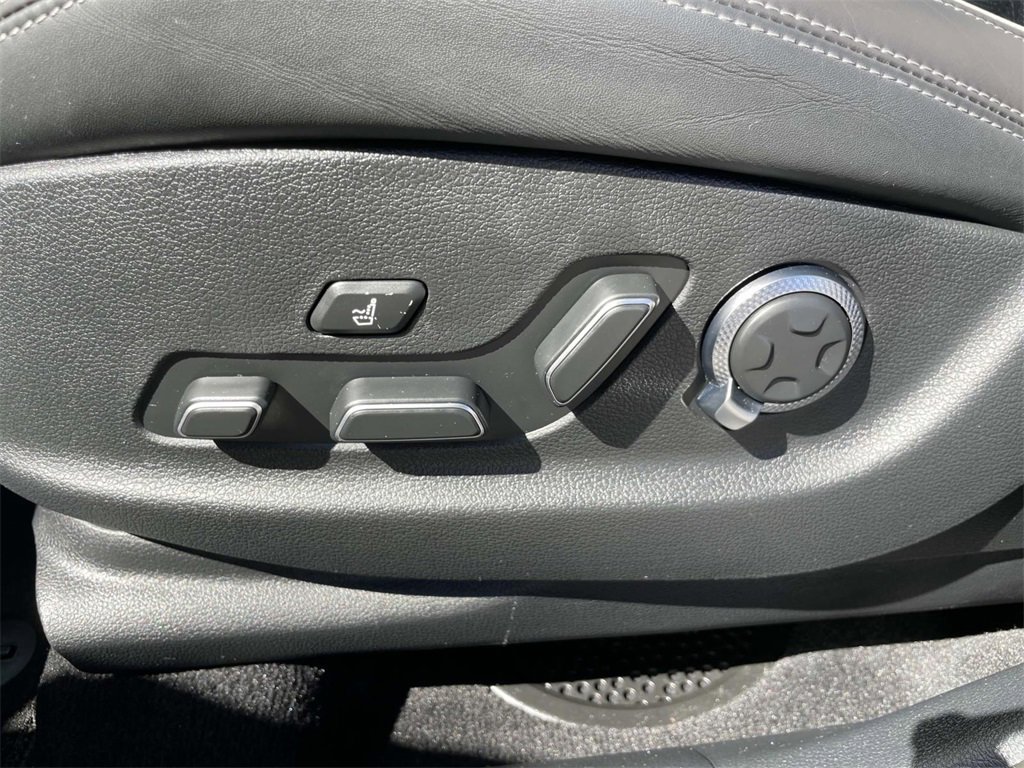 Certified 2024 Genesis GV70 3.5T Sport w/ Sport Advanced Package image 14