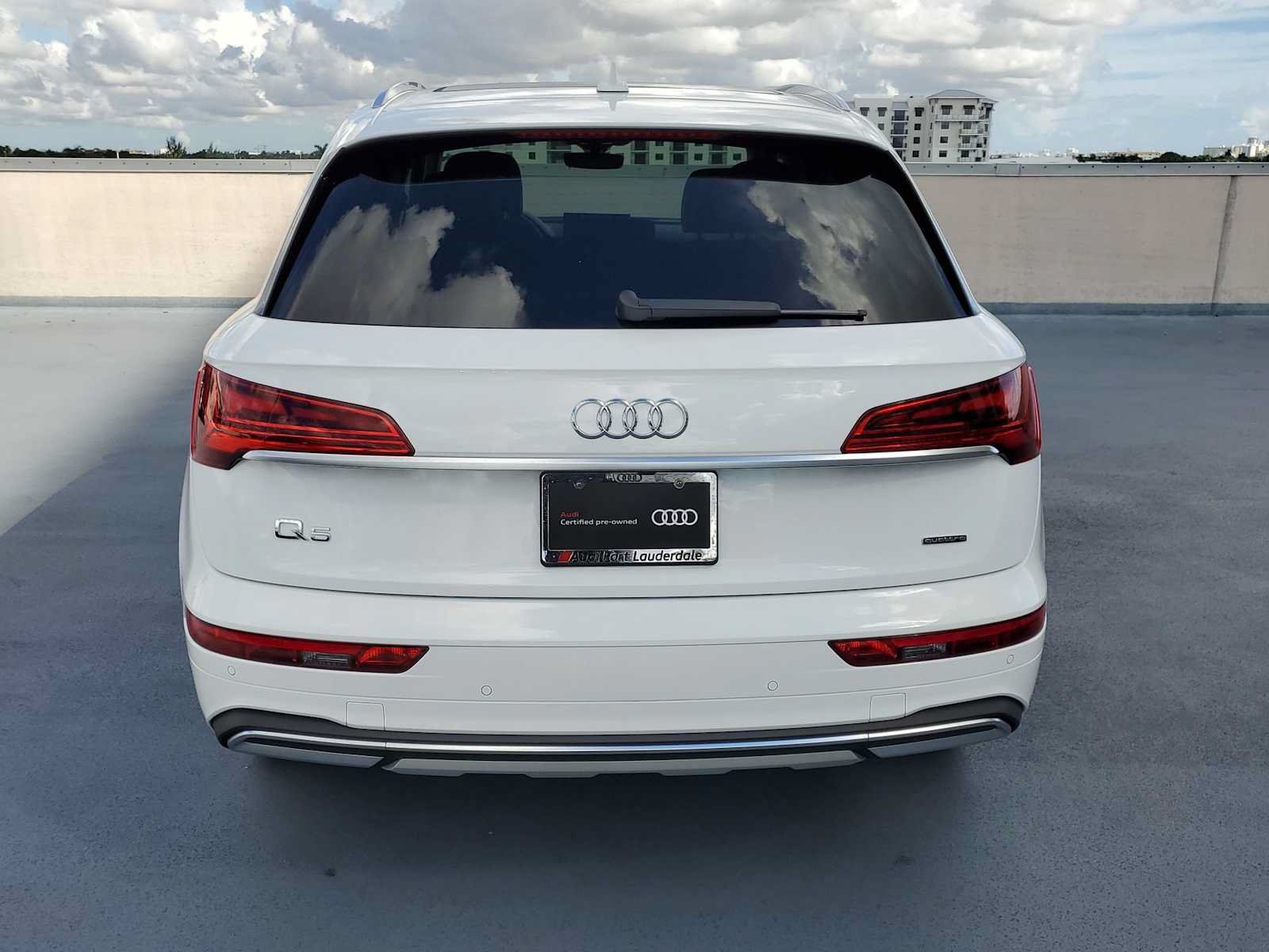 Used 2021 Audi Q5 2.0T Premium Plus w/ Premium Plus Package AWD/4WD image 5