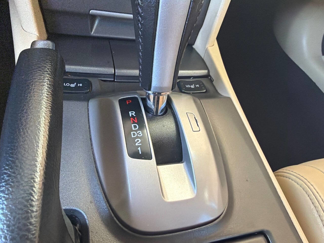 Used 2010 Honda Crosstour EX-L image 23