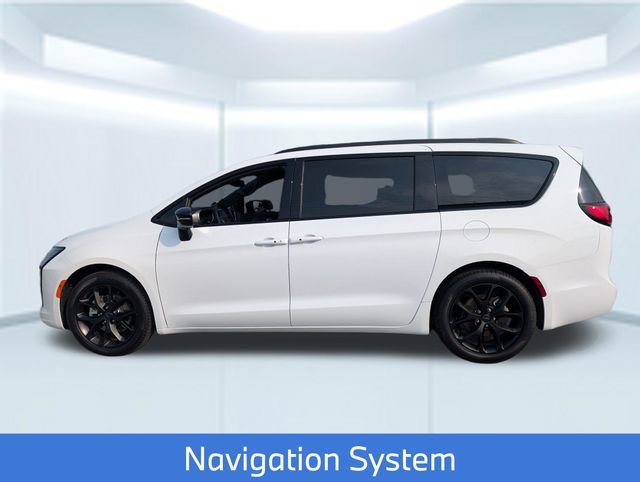 New 2027 Chrysler Pacifica Limited w/ S Appearance Package FWD video 2