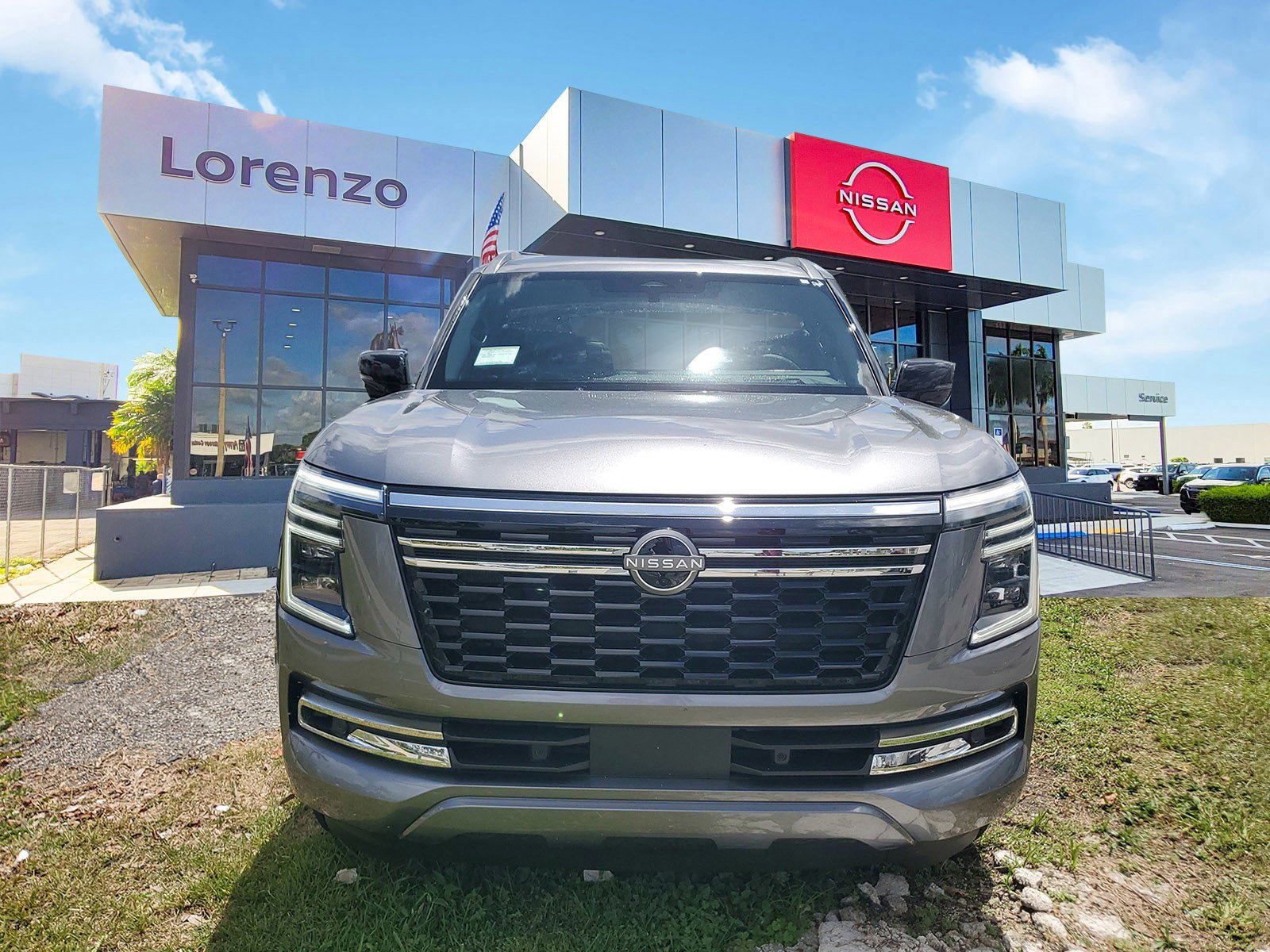 New 2025 Nissan Armada SL w/ Captain's Chari Seat Package RWD image 2