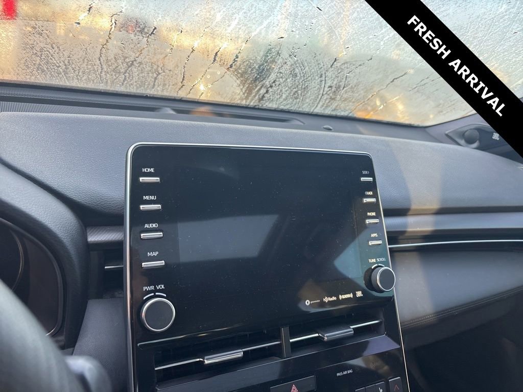 Used 2019 Toyota Avalon Touring w/ Advanced Safety Package image 7