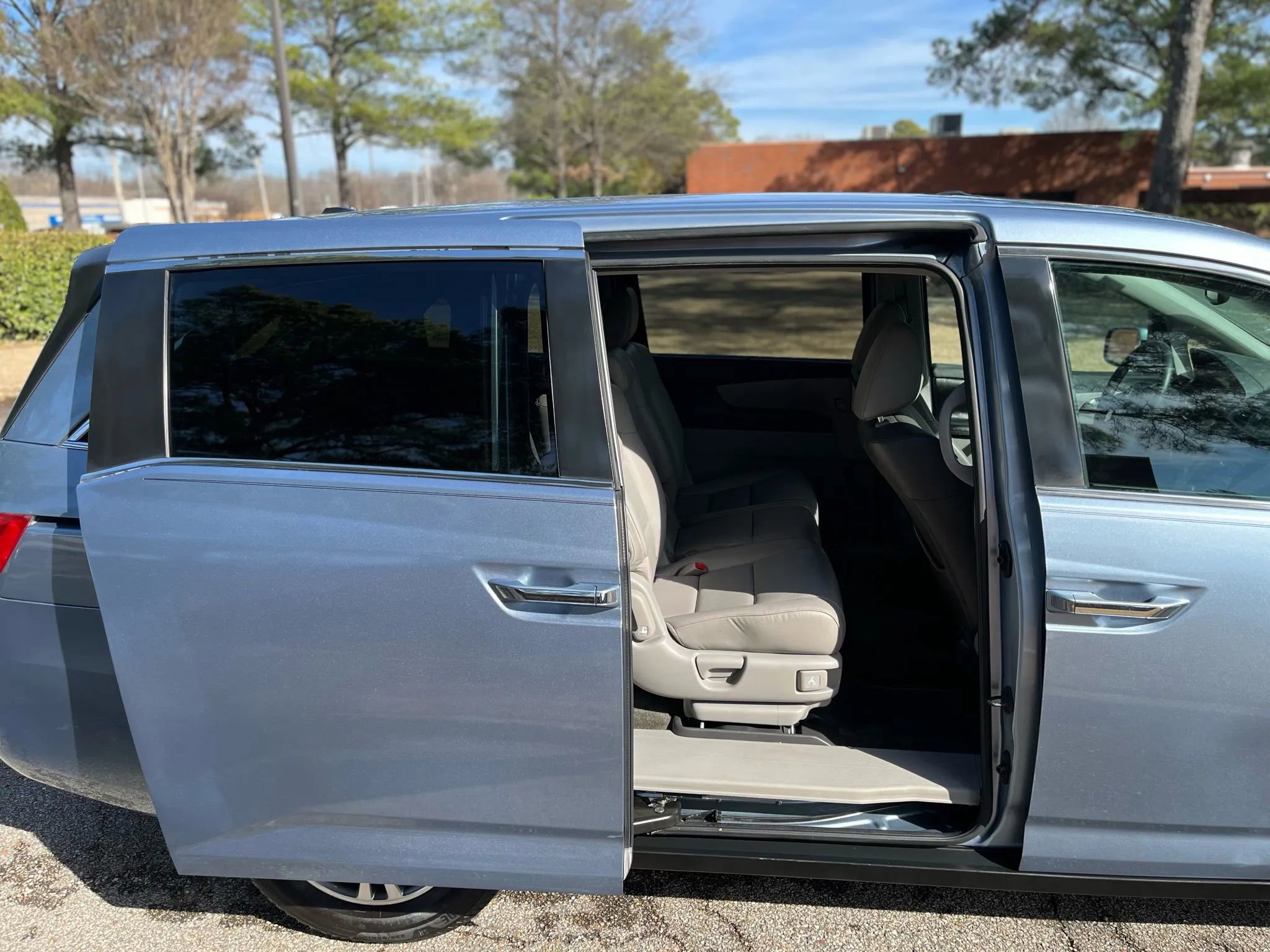 Used 2013 Honda Odyssey EX-L image 18