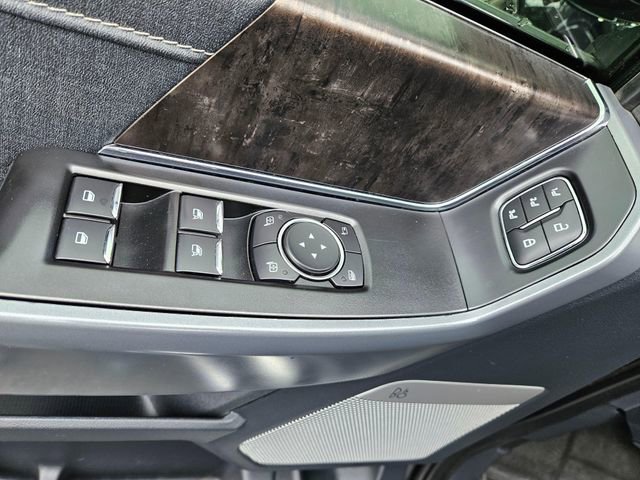 Used 2022 Ford F150 Lariat w/ Equipment Group 502A High image 22