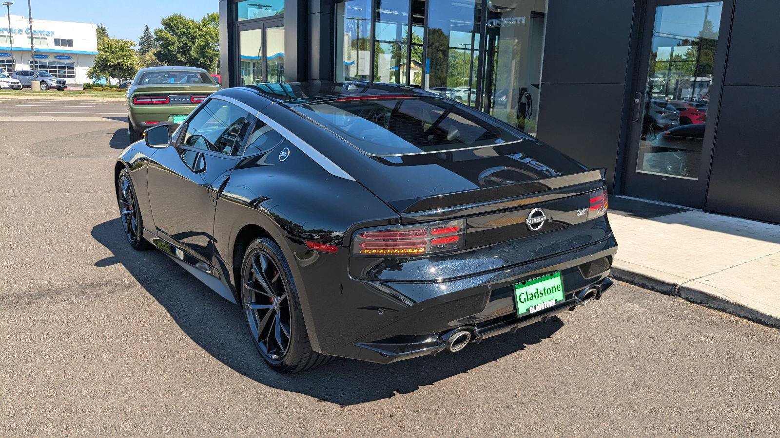 Used 2025 Nissan Z Performance w/ Floor Mat Package RWD image 4