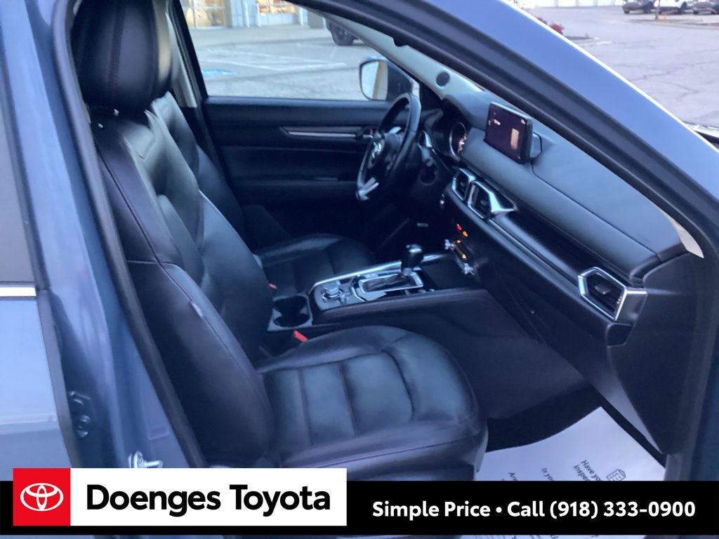 Used 2024 MAZDA CX-5 Carbon Edition image 18