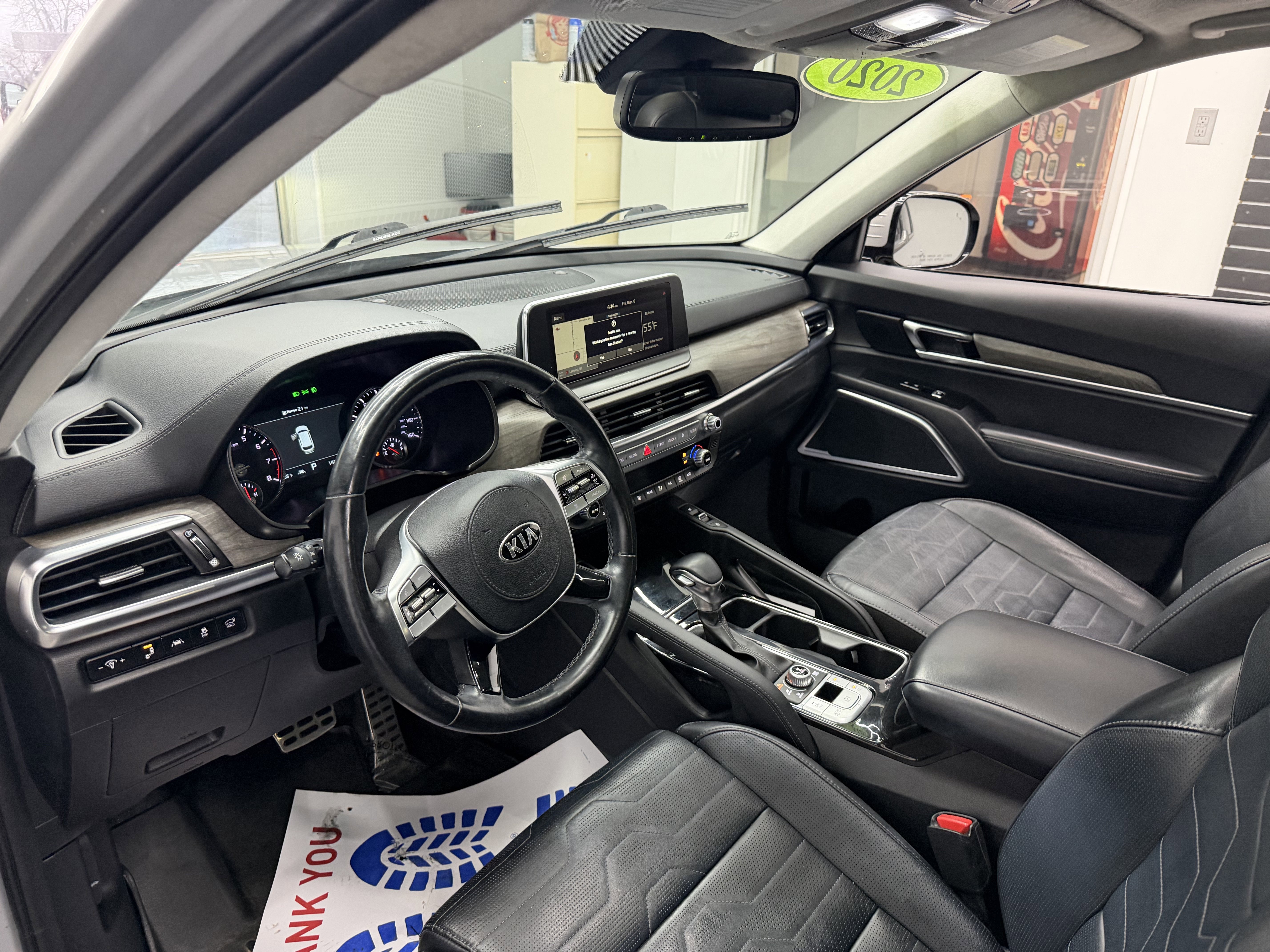 Used 2021 Kia Telluride SX w/ SX Prestige Package image 15