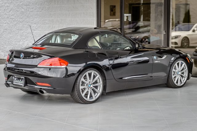 Used 2011 BMW Z4 sDrive35i RWD image 15