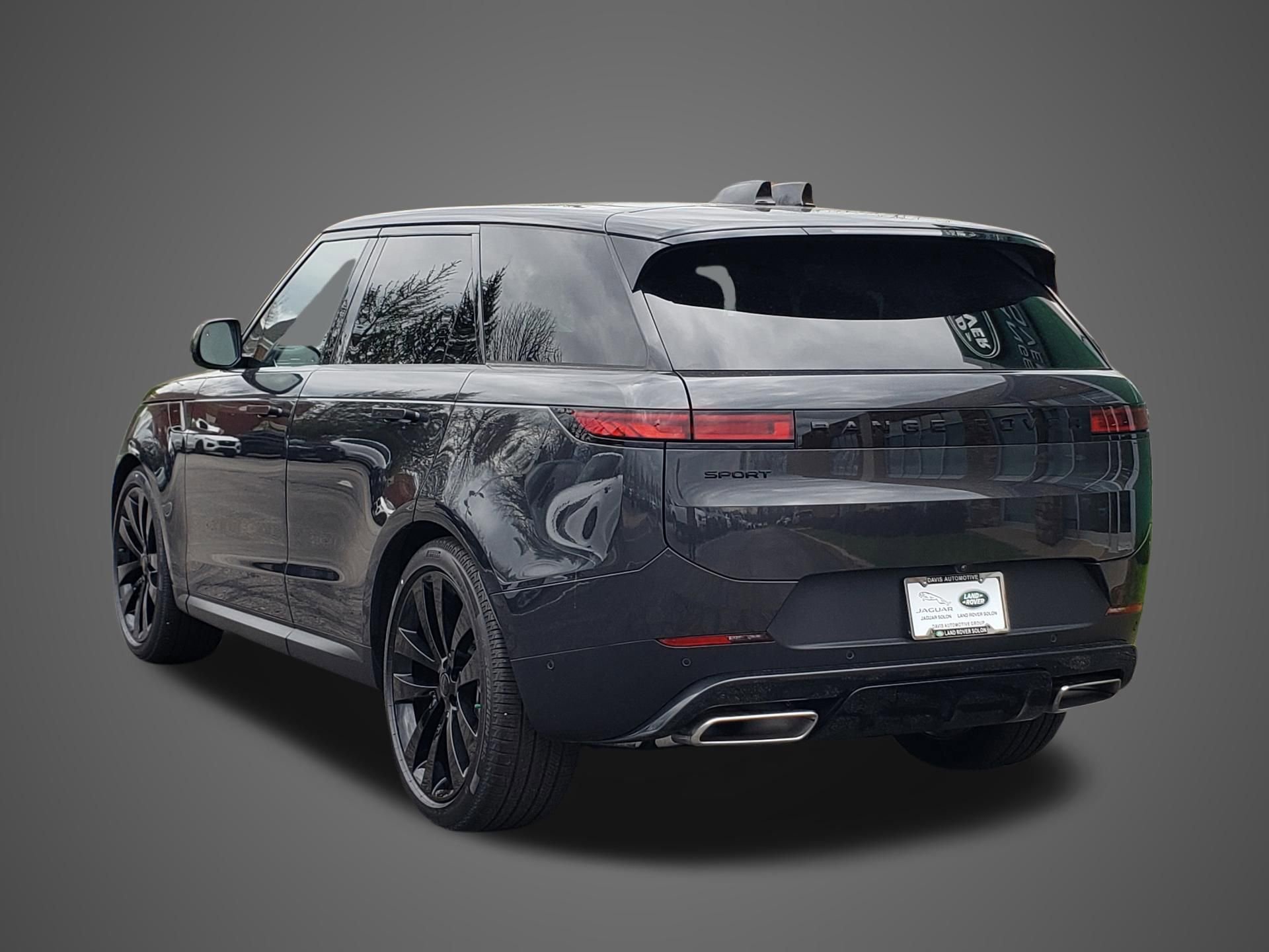 New 2026 Land Rover Range Rover Sport SE AWD/4WD image 7