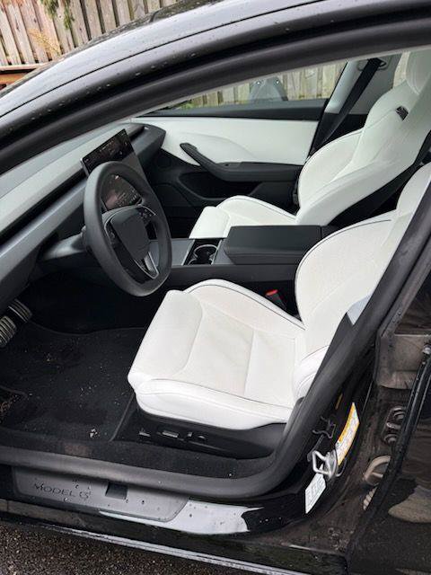 Used 2025 Tesla Model 3 Performance AWD/4WD image 4