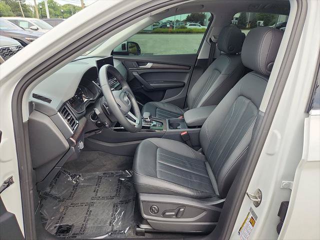 Certified 2023 Audi Q5 2.0T Premium w/ Convenience Package AWD/4WD image 14