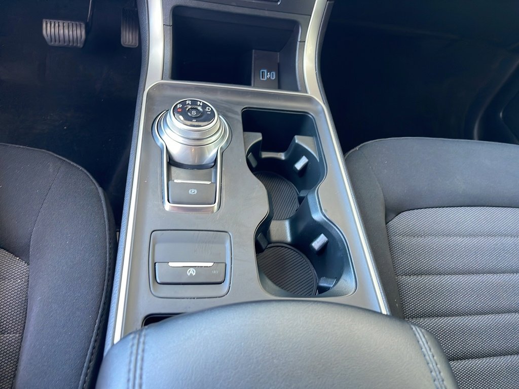 Certified 2024 Ford Edge SE w/ Black Appearance Package image 21