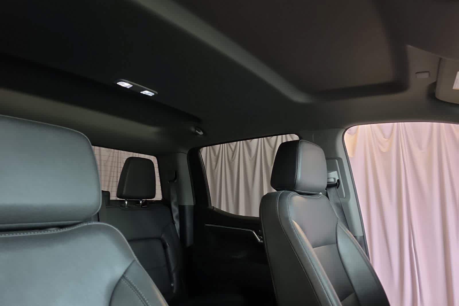 Used 2025 GMC Sierra 1500 SLT RWD image 18