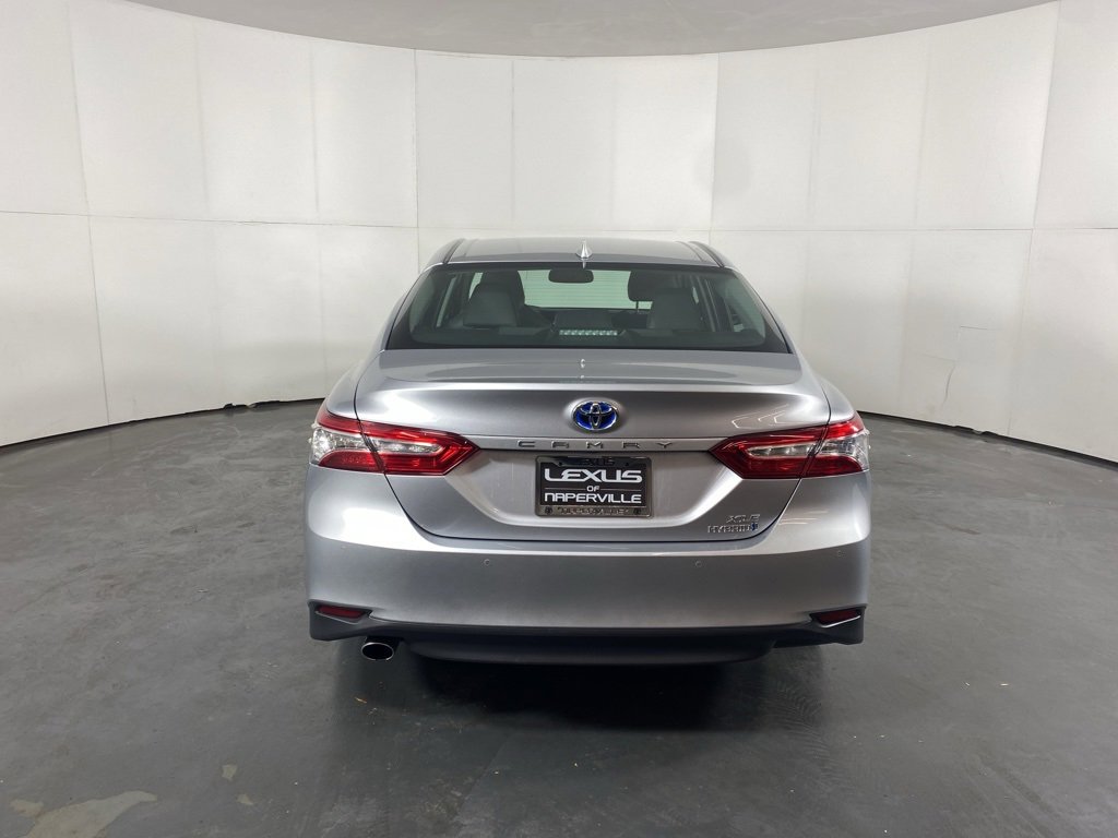 Used 2018 Toyota Camry XLE image 7