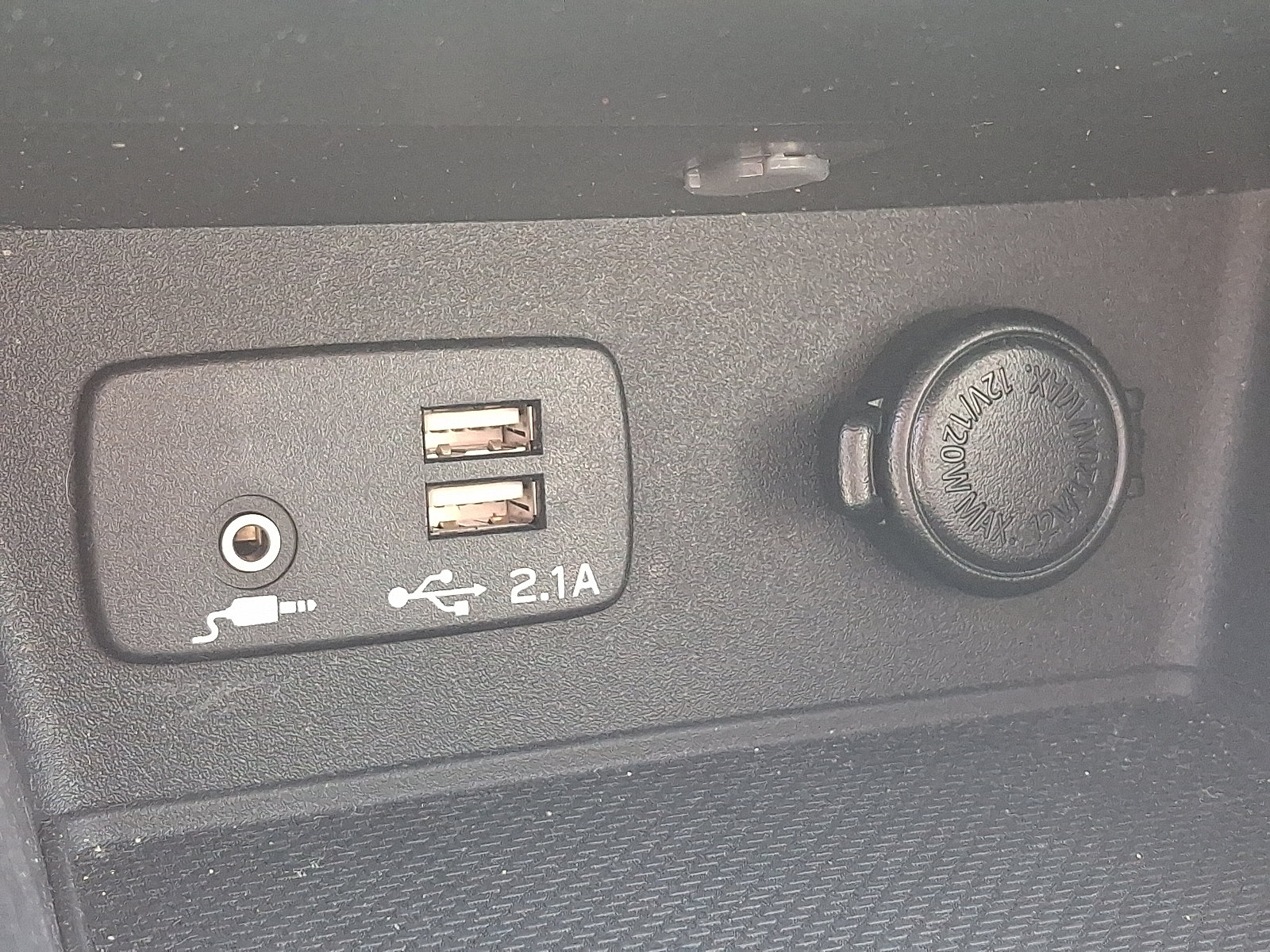 Used 2021 Subaru Forester Premium AWD/4WD image 26