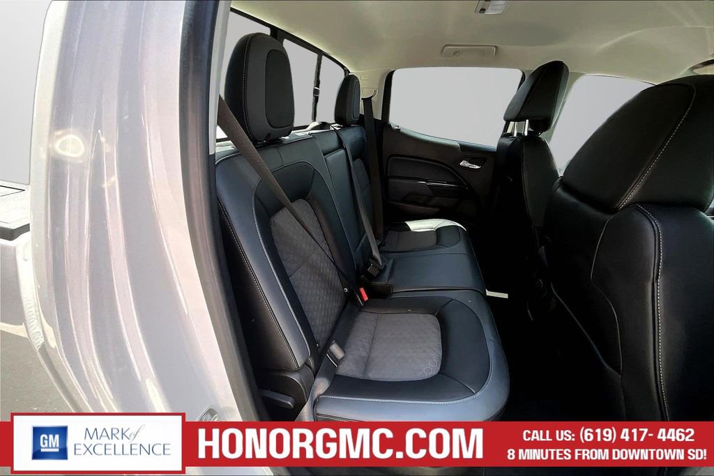 Used 2018 Chevrolet Colorado Z71 AWD/4WD image 24