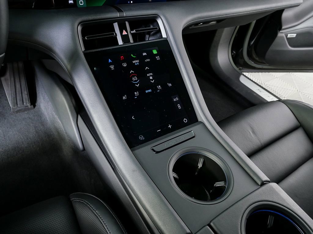 Certified 2024 Porsche Taycan 4S image 18