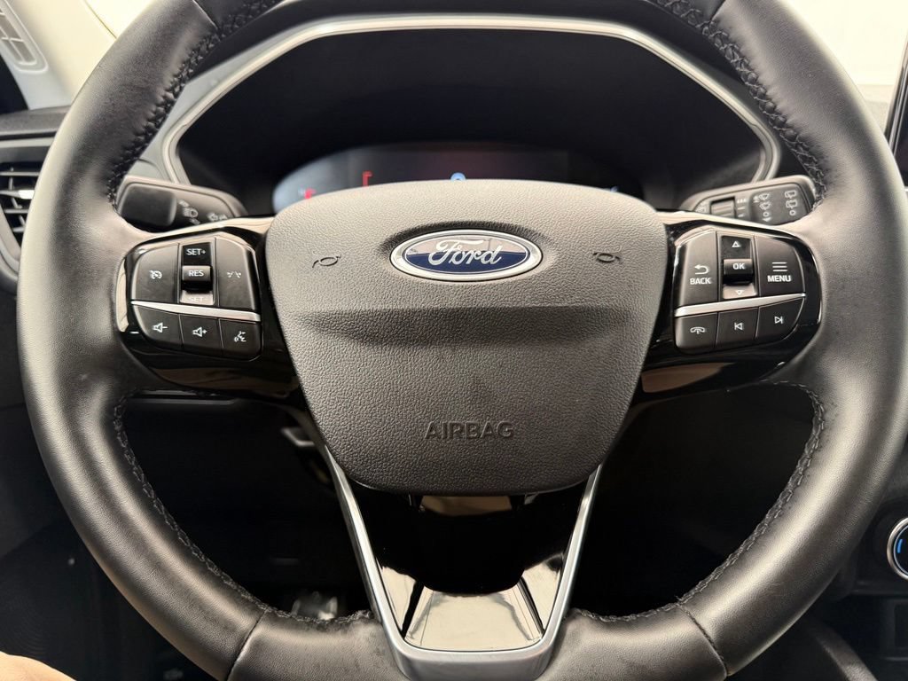 Used 2024 Ford Escape Active AWD/4WD image 46