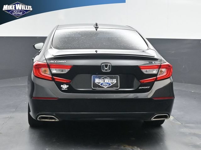 Used 2018 Honda Accord Sport image 6