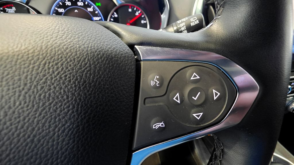 Used 2023 Chevrolet Traverse High Country AWD/4WD image 31