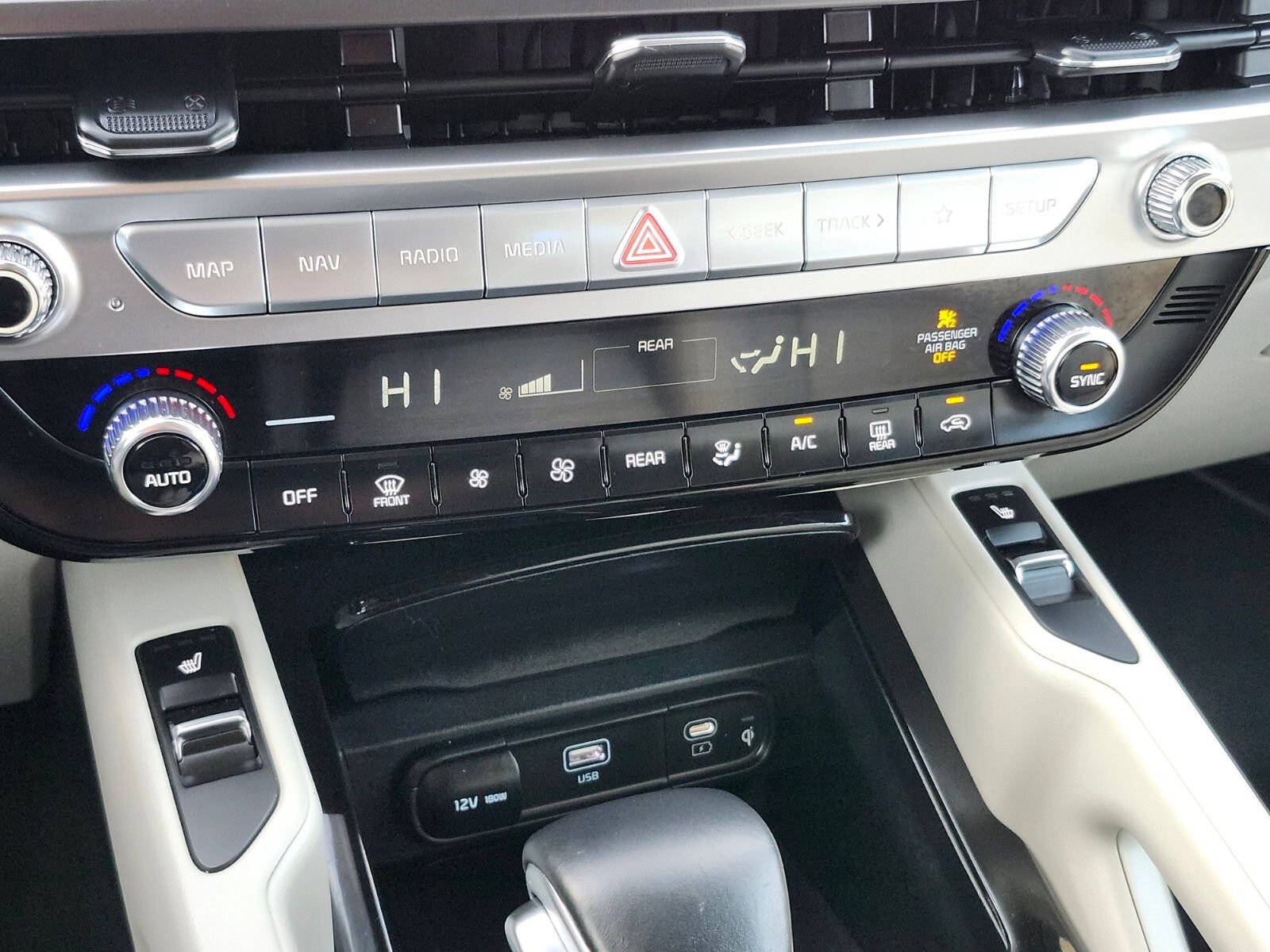 Used 2024 Kia Telluride S w/ S Sunroof Package image 23