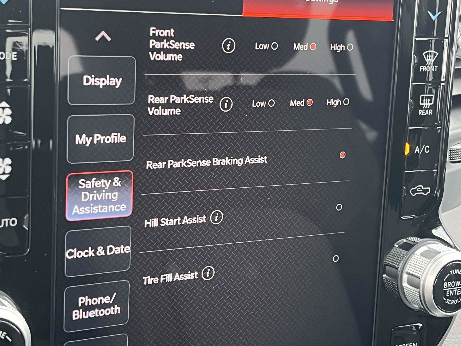 Used 2023 RAM 1500 Big Horn AWD/4WD image 30
