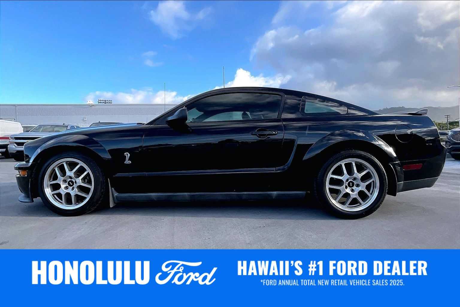 Used 2007 Ford Mustang Shelby GT500 RWD image 3