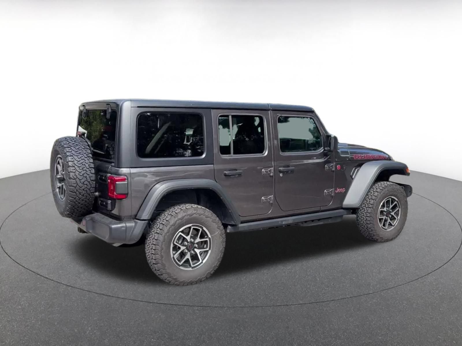 Used 2026 Jeep Wrangler Unlimited Rubicon AWD/4WD image 12