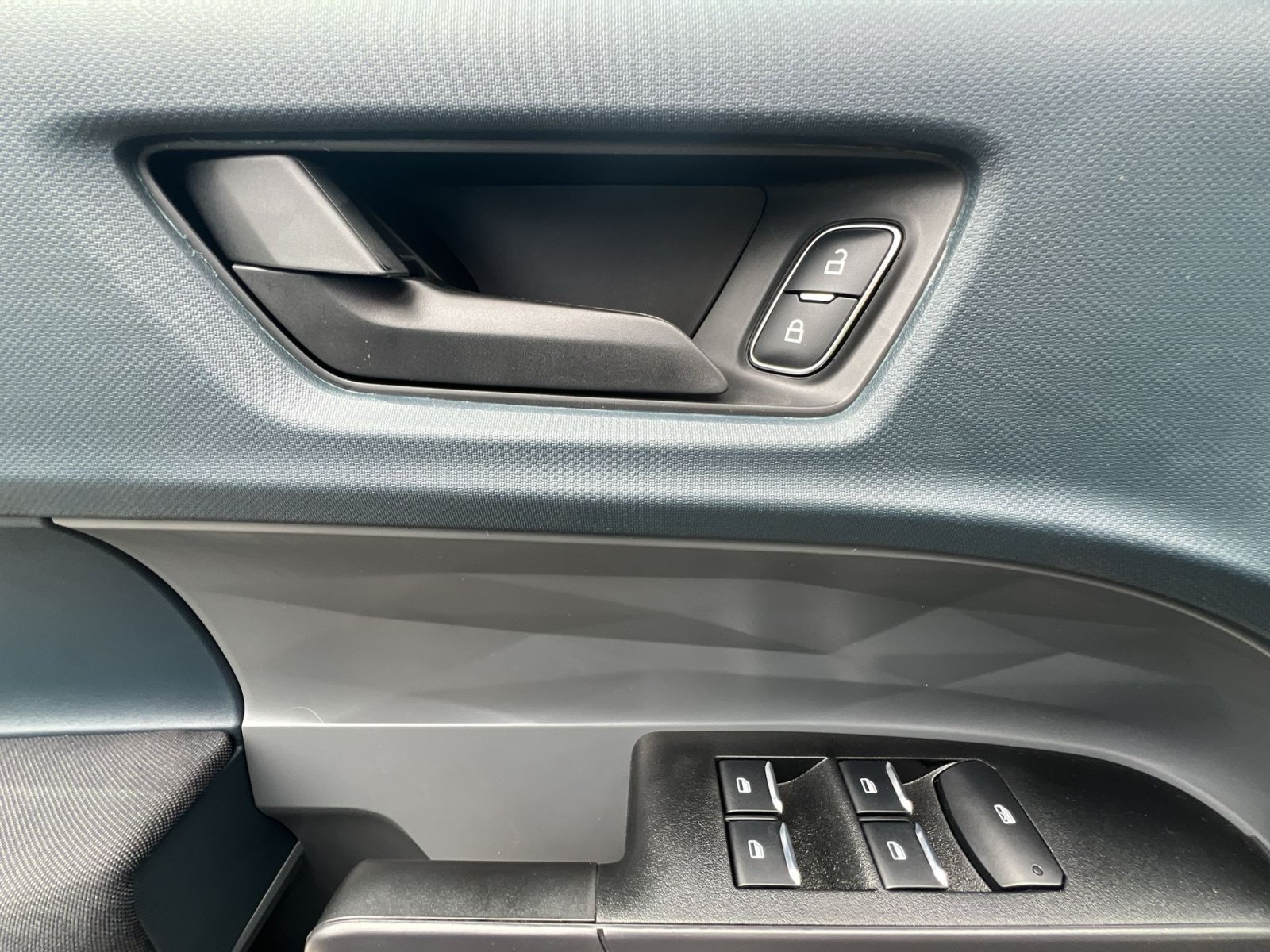 New 2026 Ford Maverick XL FWD image 23