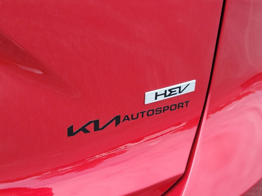 New 2026 Kia Niro FWD image 31