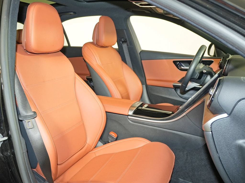 Certified 2024 Mercedes-Benz C 300 4MATIC Sedan image 16