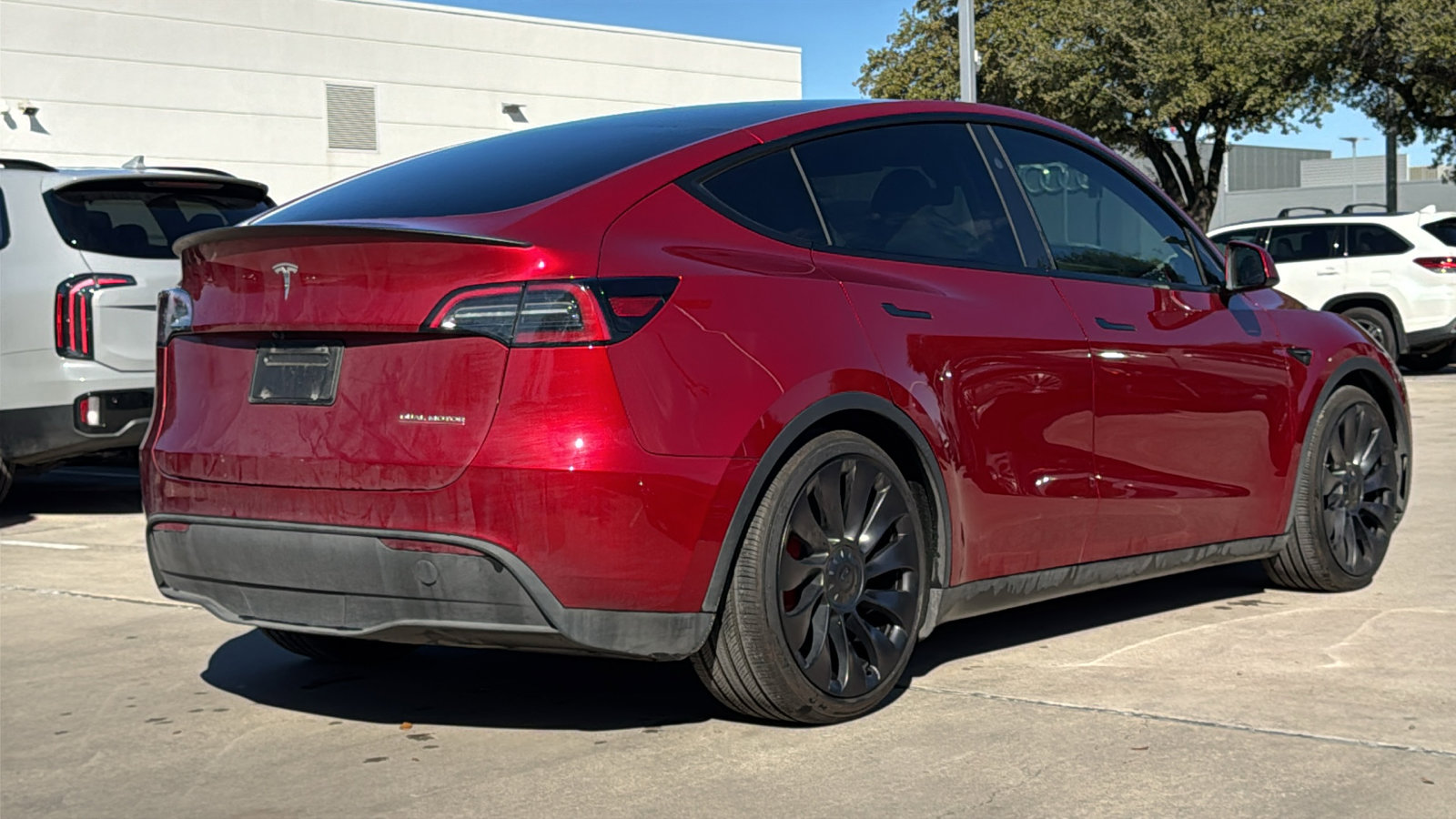 Used 2024 Tesla Model Y Performance image 7