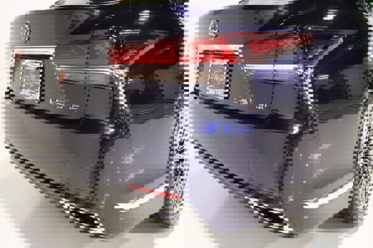 Used 2019 Lexus LS 500 AWD image 78