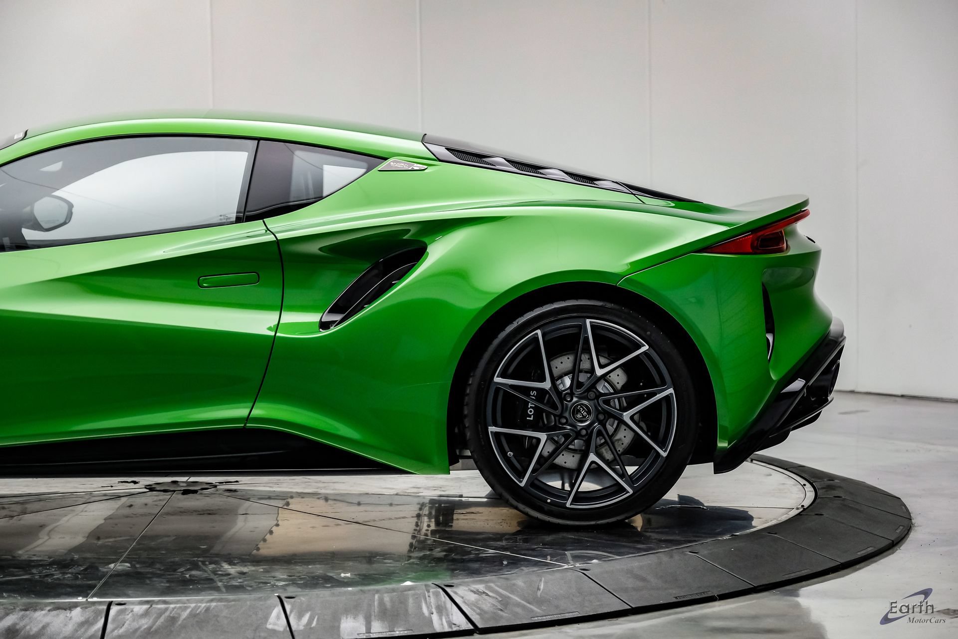 New 2026 Lotus Emira SE RWD image 11