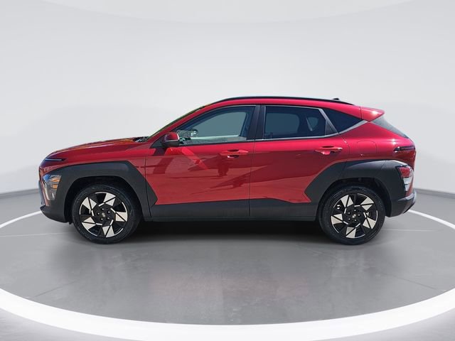 Used 2025 Hyundai Kona SEL FWD image 2