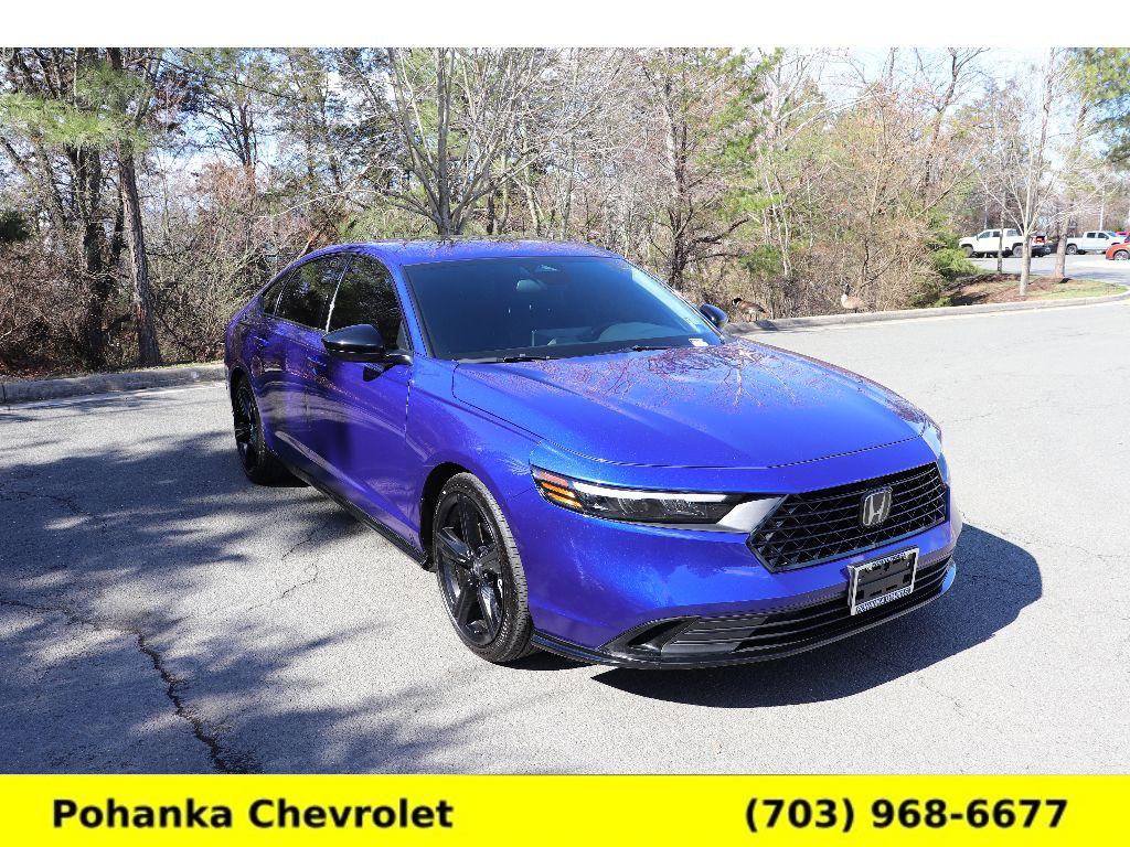 Used 2024 Honda Accord Sport image 1