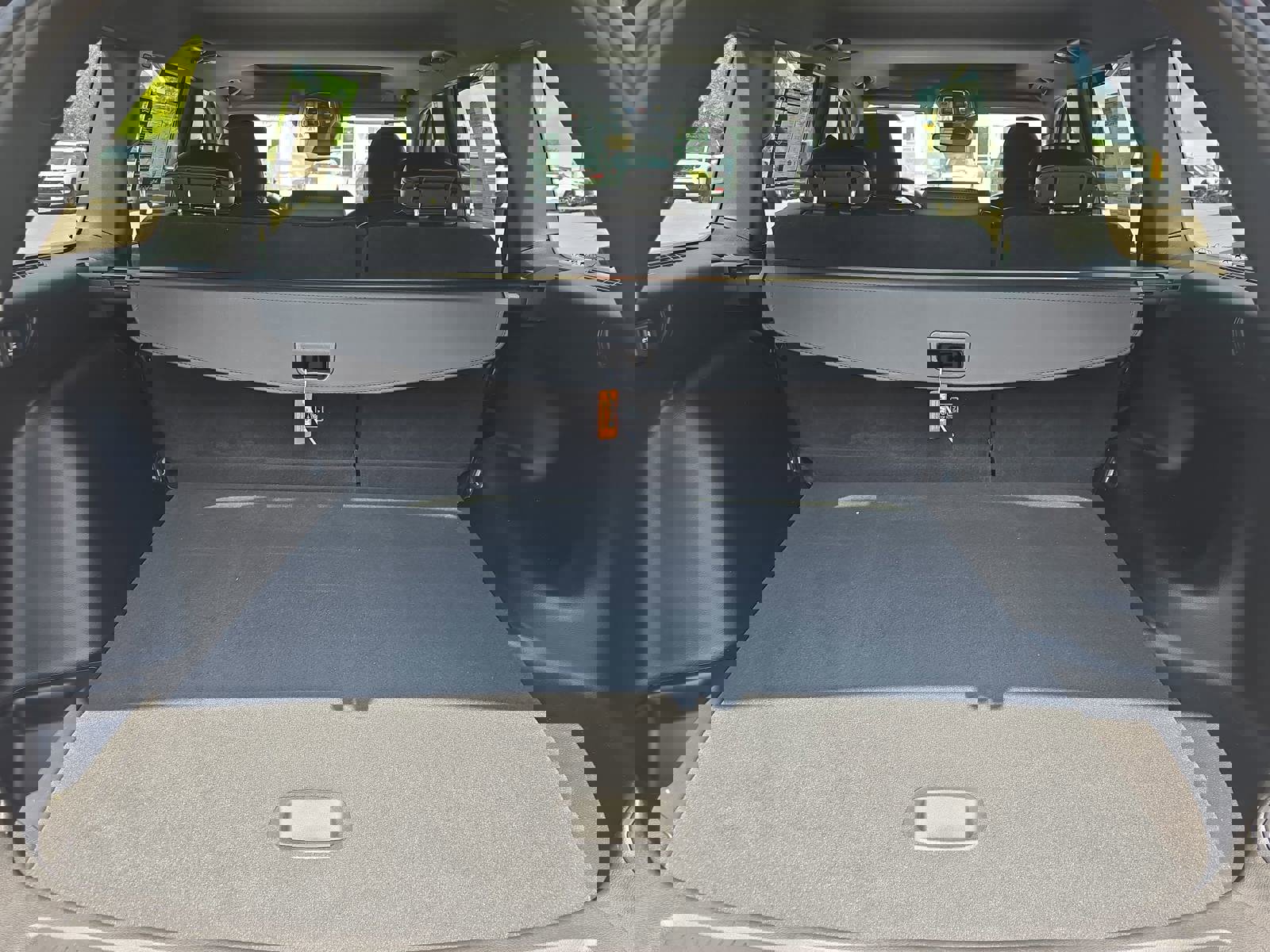 Used 2024 Jeep Grand Cherokee Altitude image 14