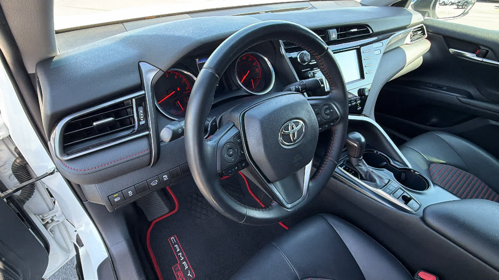 Used 2020 Toyota Camry TRD FWD image 10