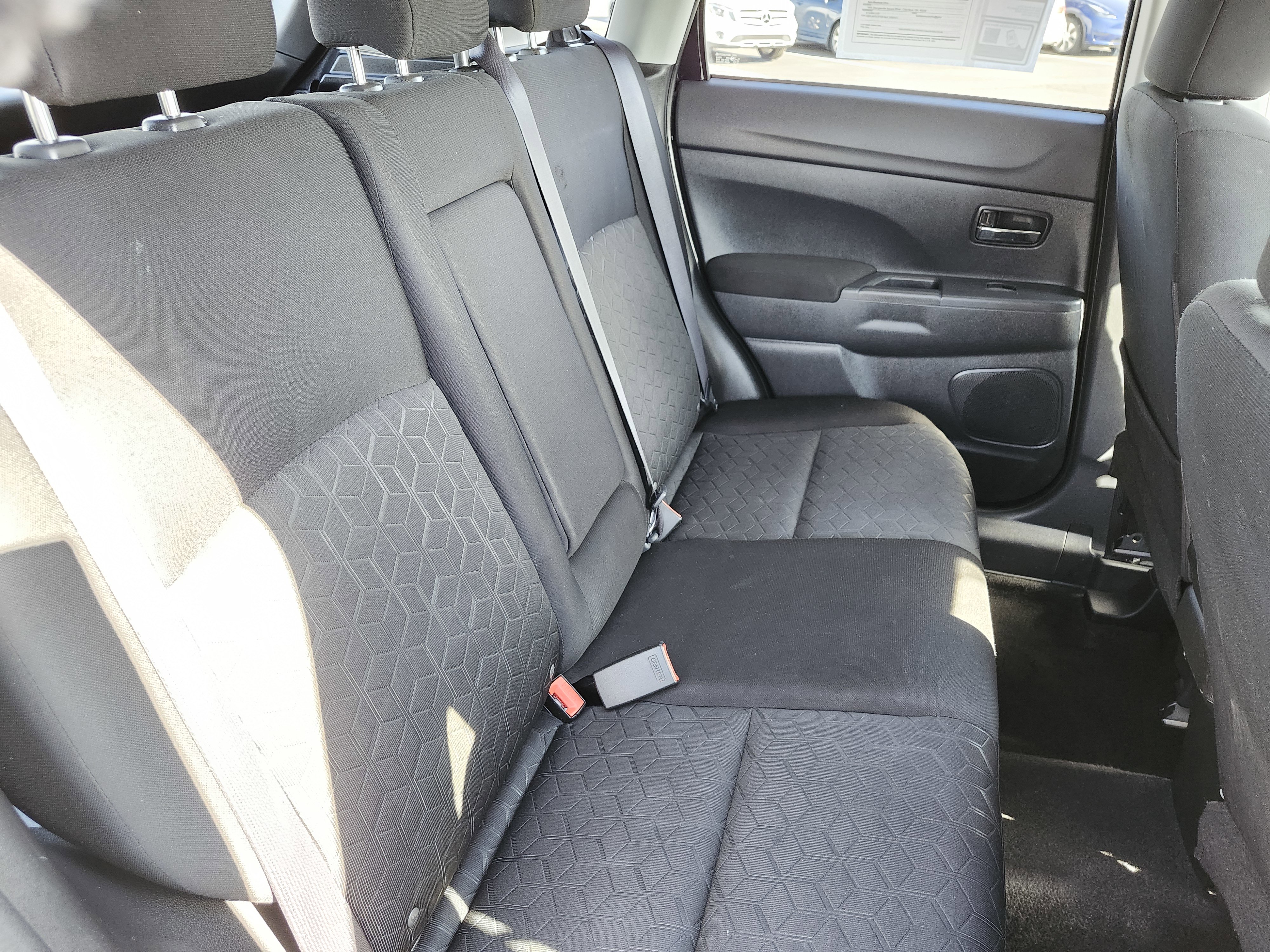 Used 2021 Mitsubishi Outlander Sport LE image 18