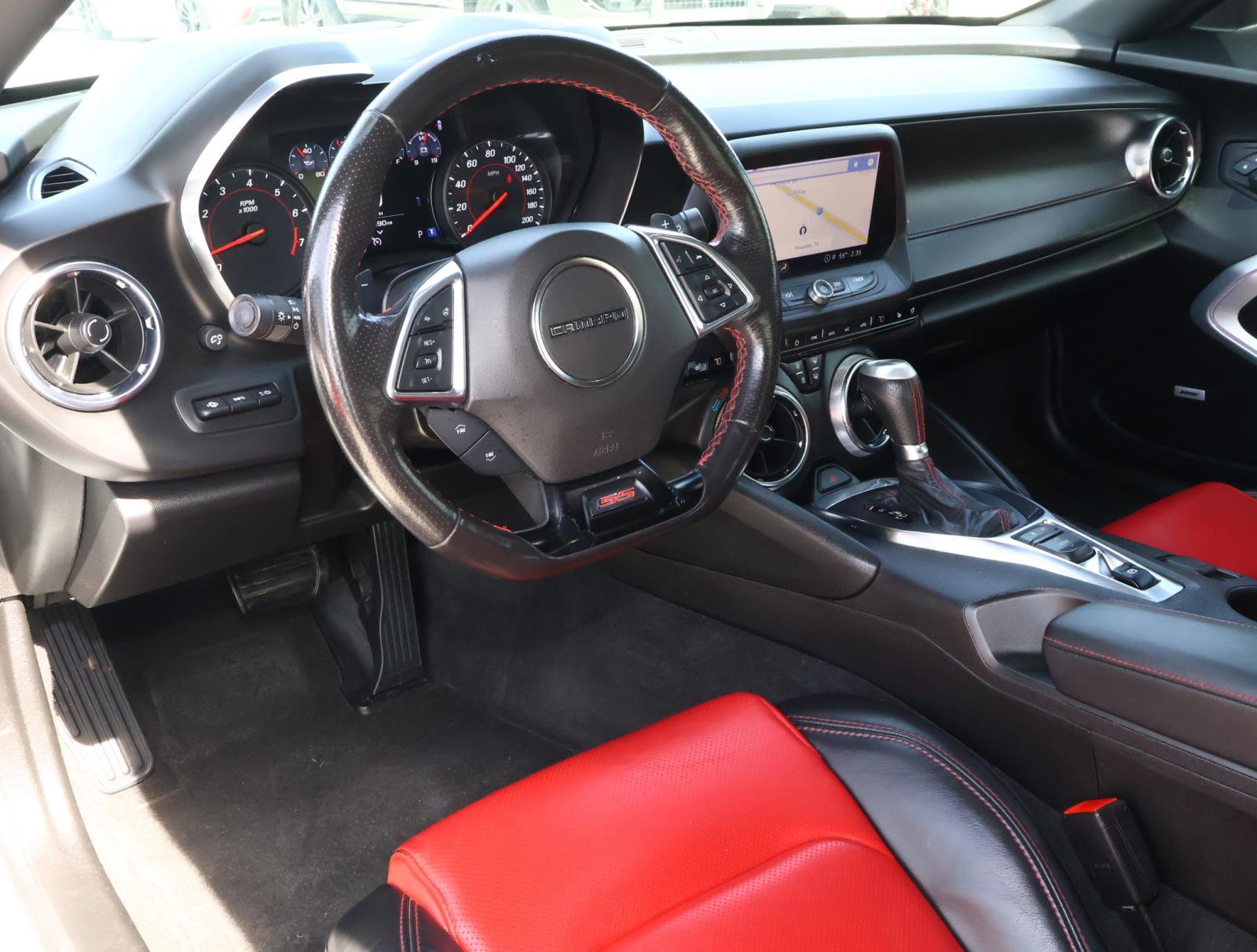 Used 2021 Chevrolet Camaro SS image 9