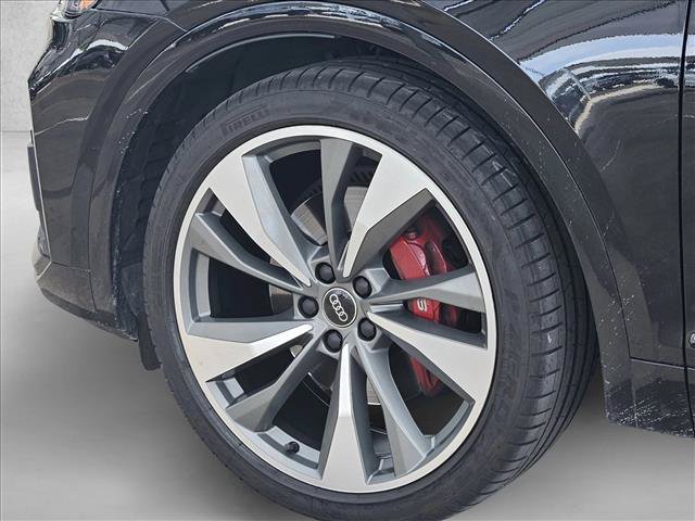 Certified 2024 Audi SQ5 Premium Plus w/ S Sport Package AWD/4WD image 5