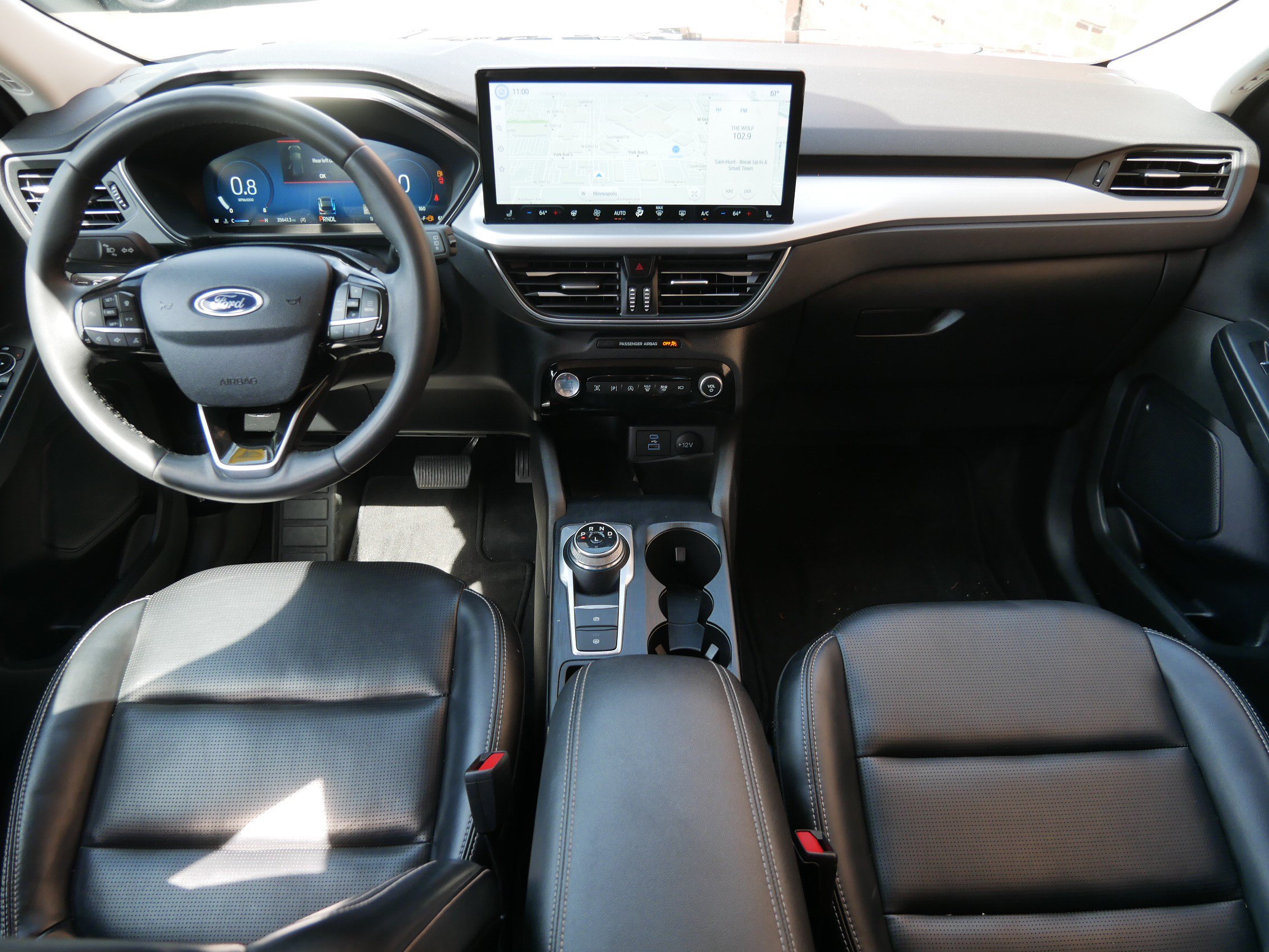 Used 2023 Ford Escape Platinum AWD/4WD image 12
