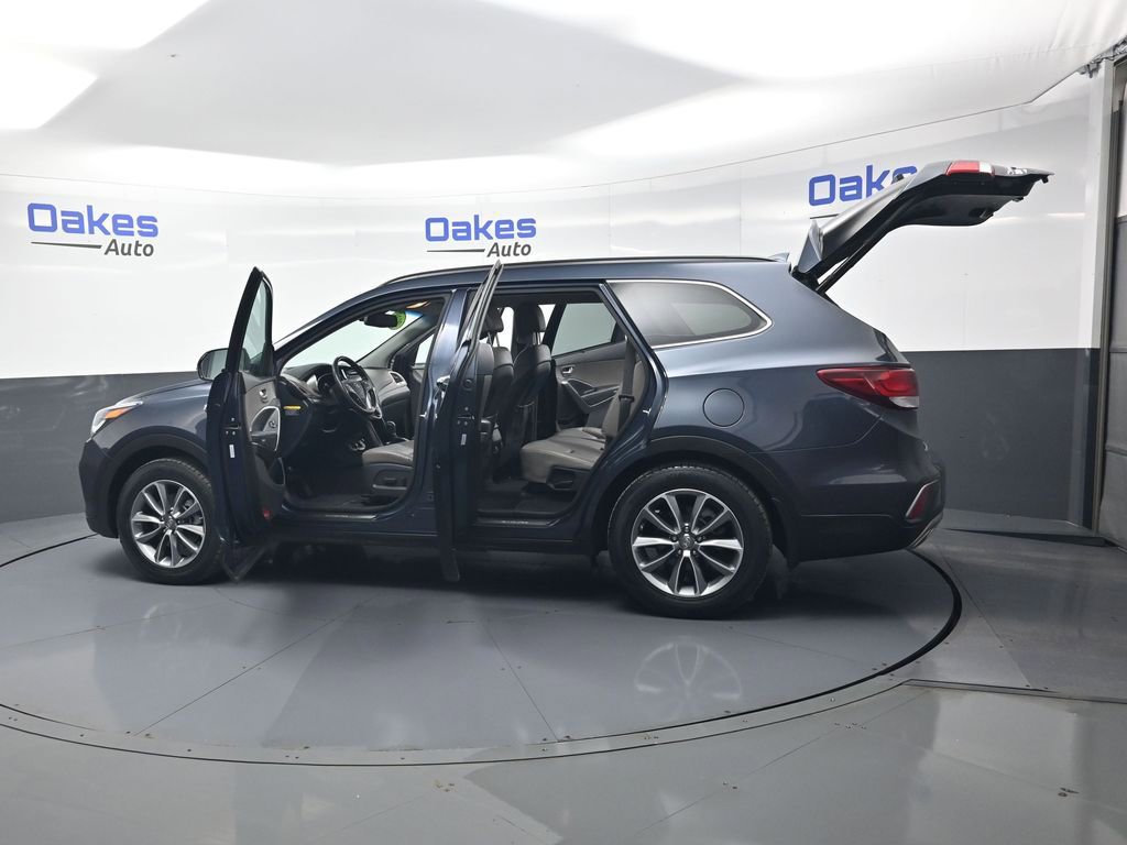 Used 2019 Hyundai Santa Fe XL SE w/ SE Premium Package 02 FWD image 56